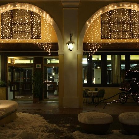 El Rustego Hotel Rubano Exterior photo